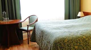 Гостиница Гостиничный комплекс Бригантина Рыбинск Улучшенный двухместный номер с 1 кроватью или 2 отдельными кроватями-4